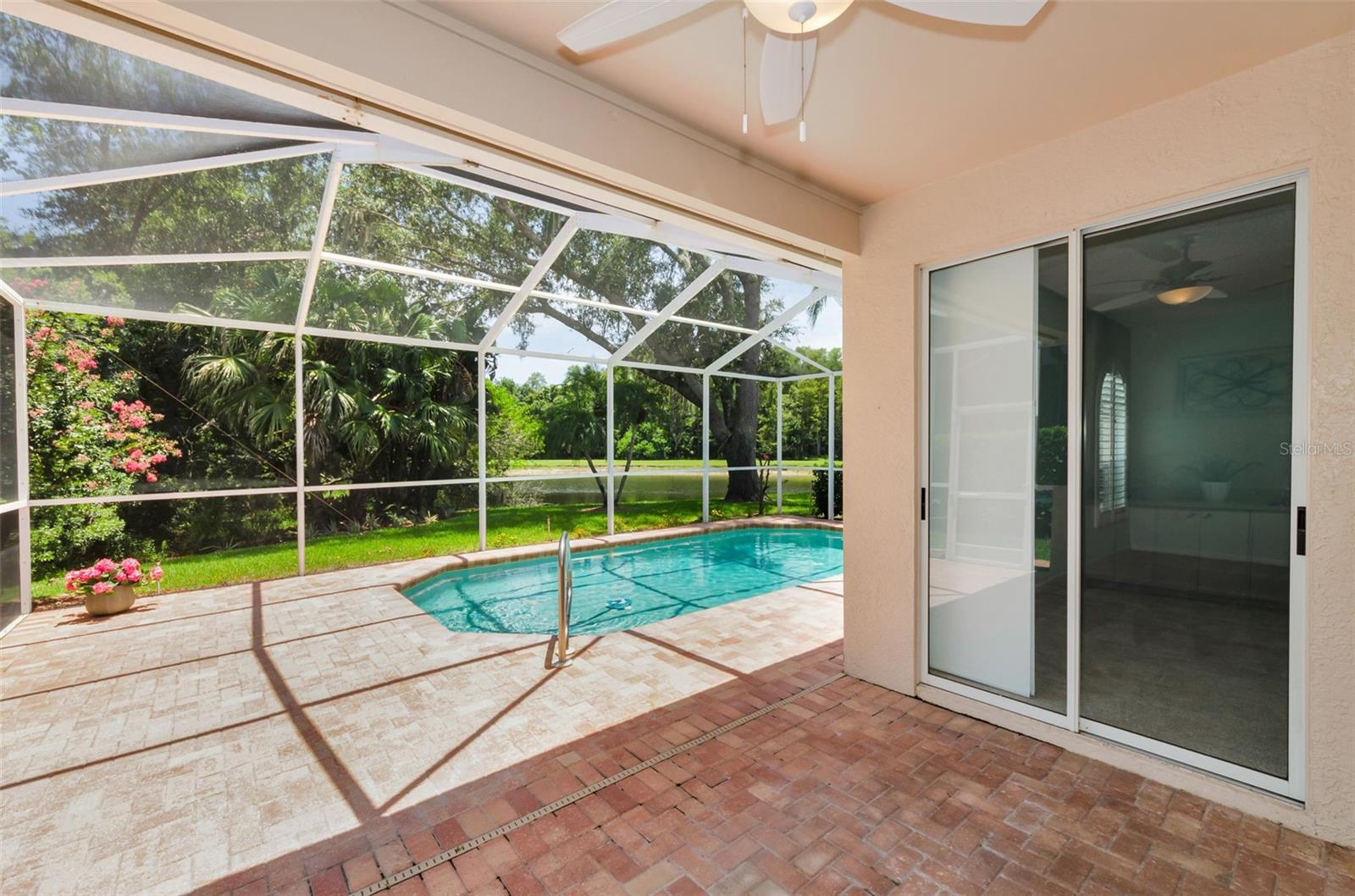 CRESCENT OAKS COUNTRY CLUB 2 - Residential