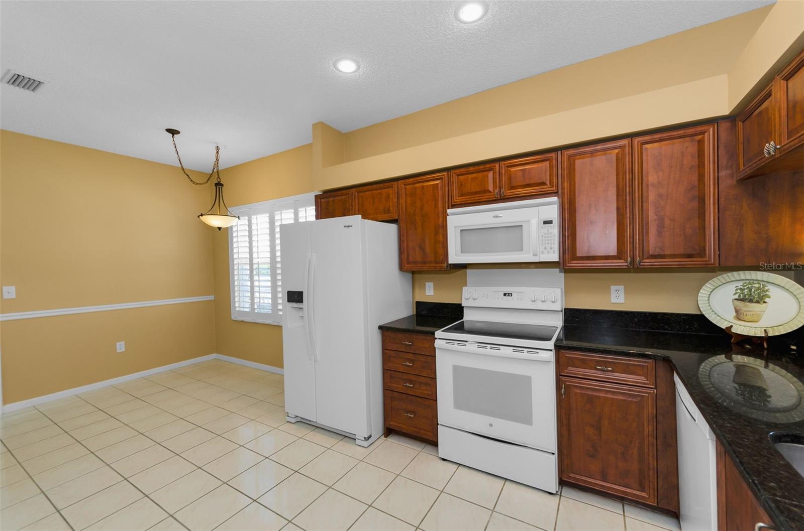 CRESCENT OAKS COUNTRY CLUB 2 - Residential