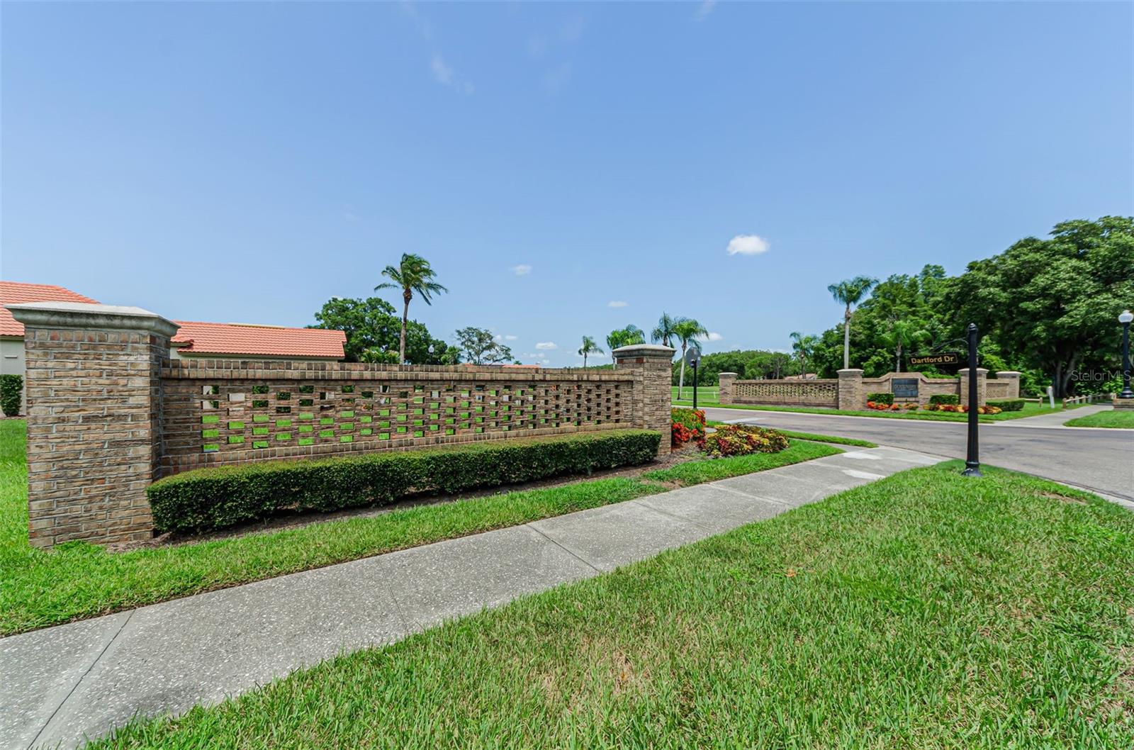 CRESCENT OAKS COUNTRY CLUB 2 - Residential