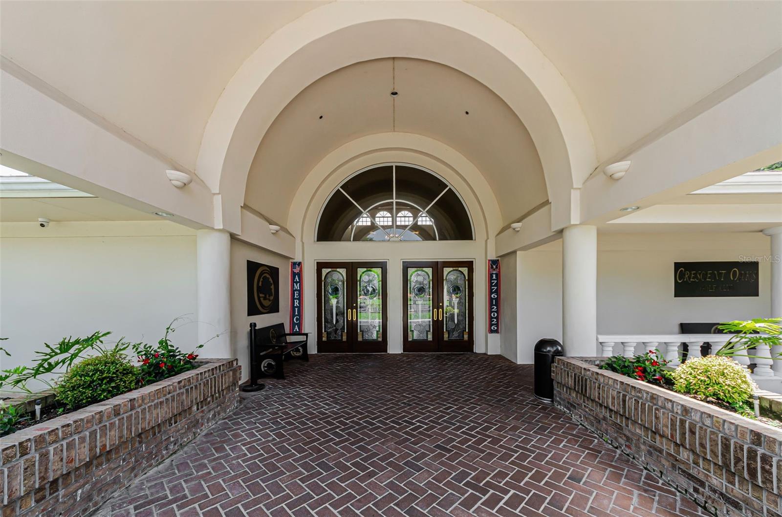 CRESCENT OAKS COUNTRY CLUB 2 - Residential