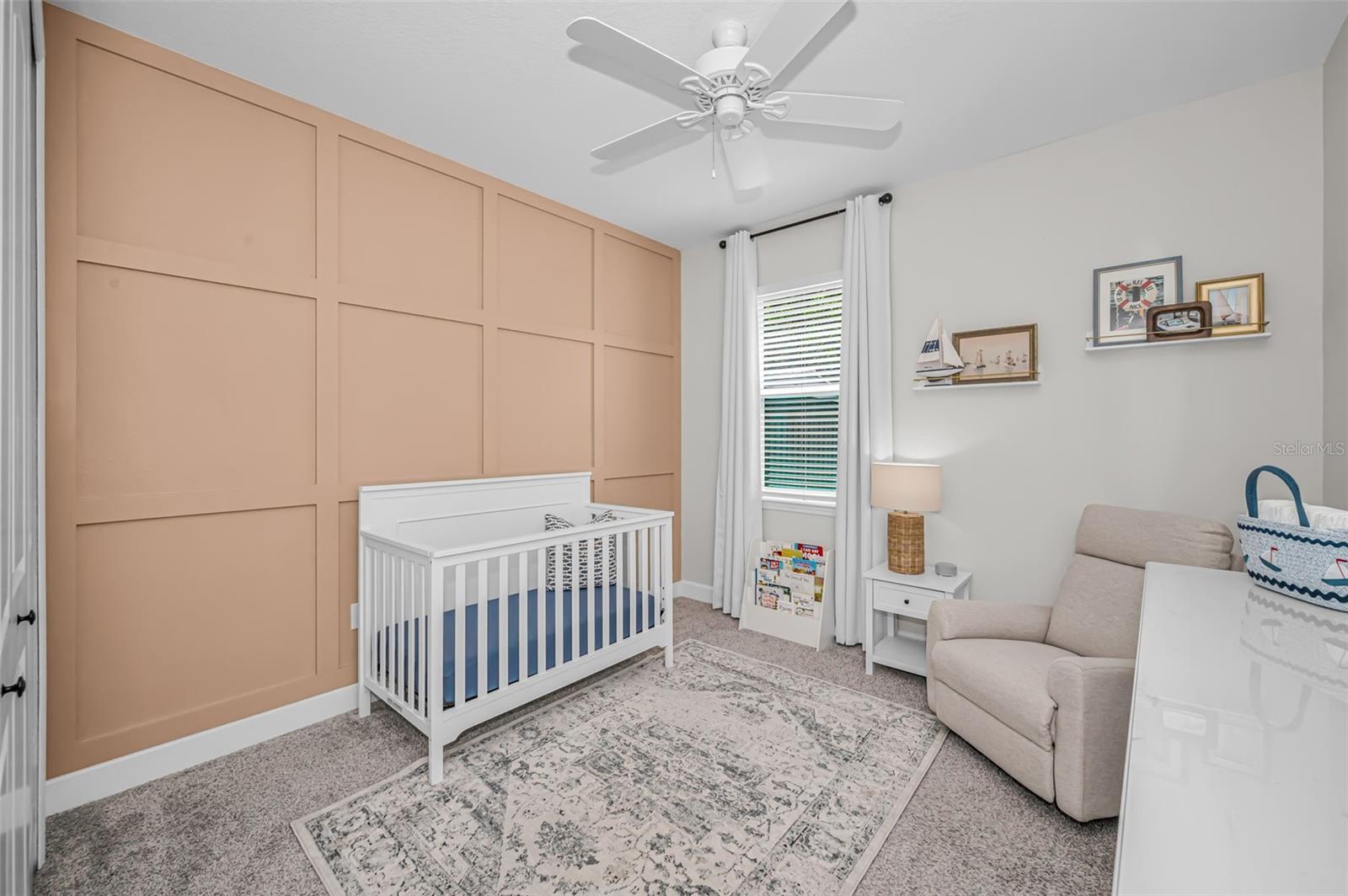 RIVERCHASE - Residential