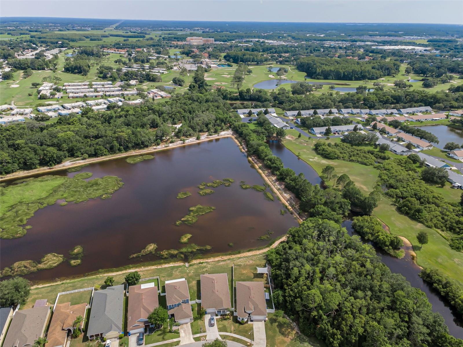 RIVERCHASE - Residential