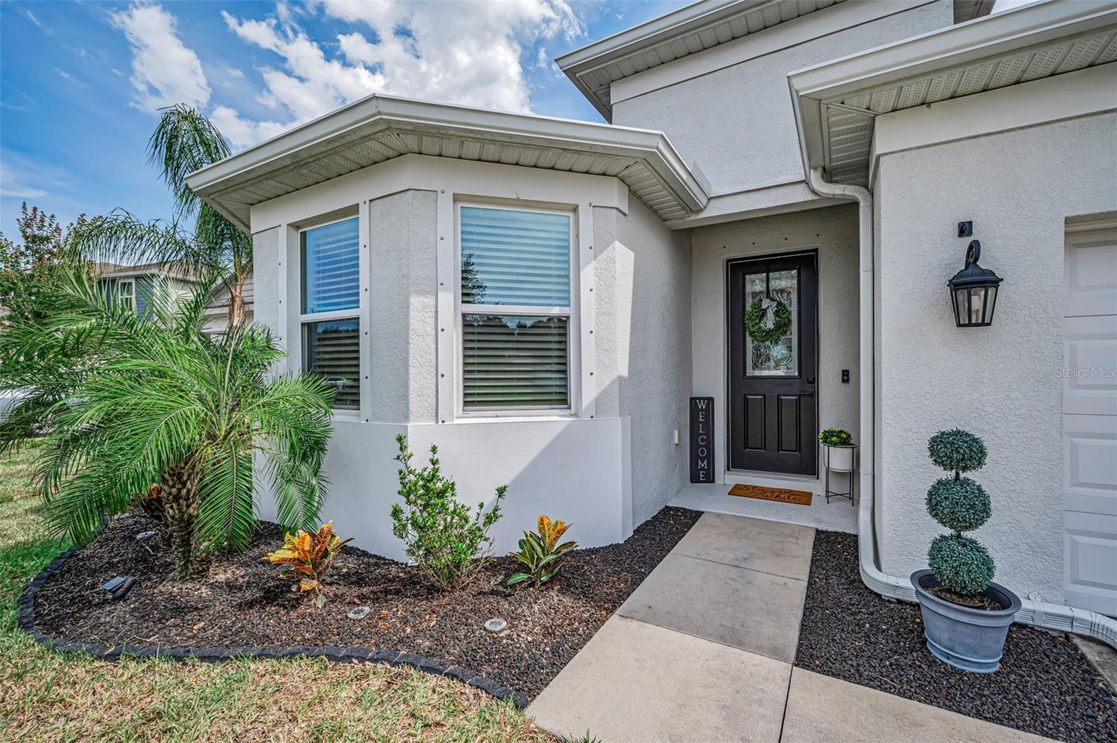 RIVERCHASE - Residential