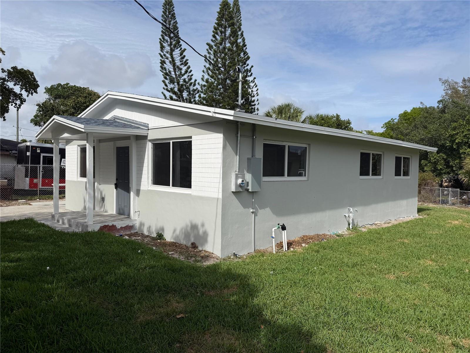 ARLINGTON PARK 11-52 B - Residential Lease