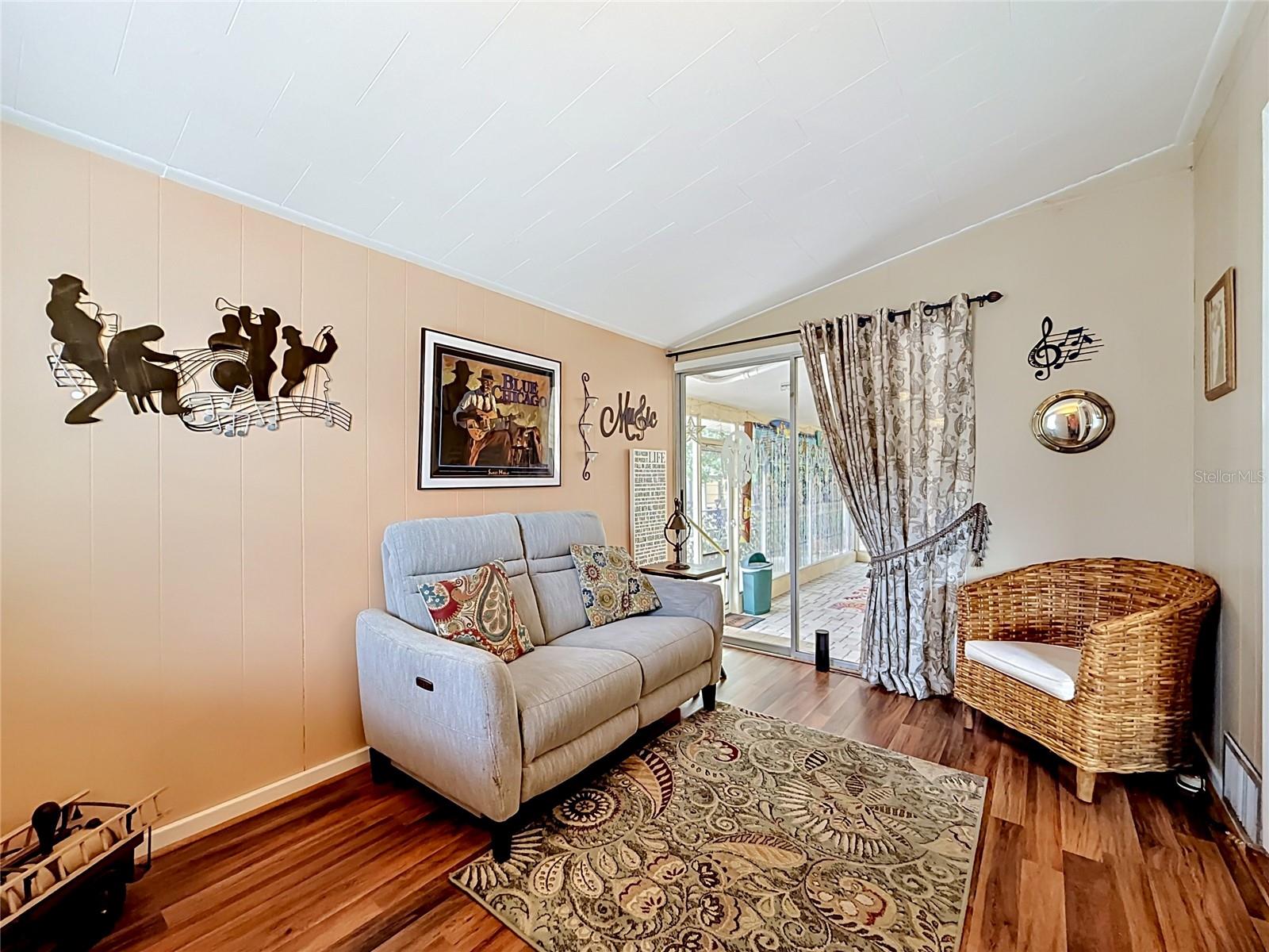 BAY TERRACE & BAY TERRACE ADD - Residential