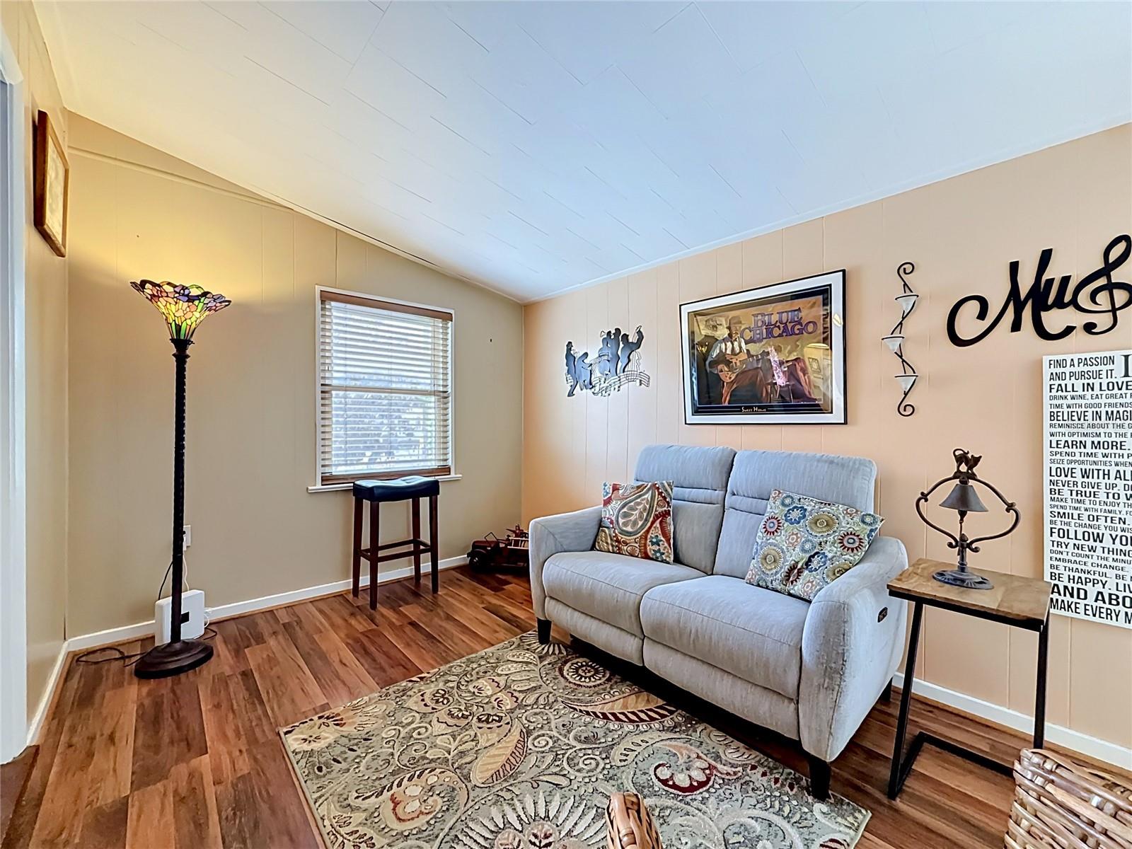 BAY TERRACE & BAY TERRACE ADD - Residential