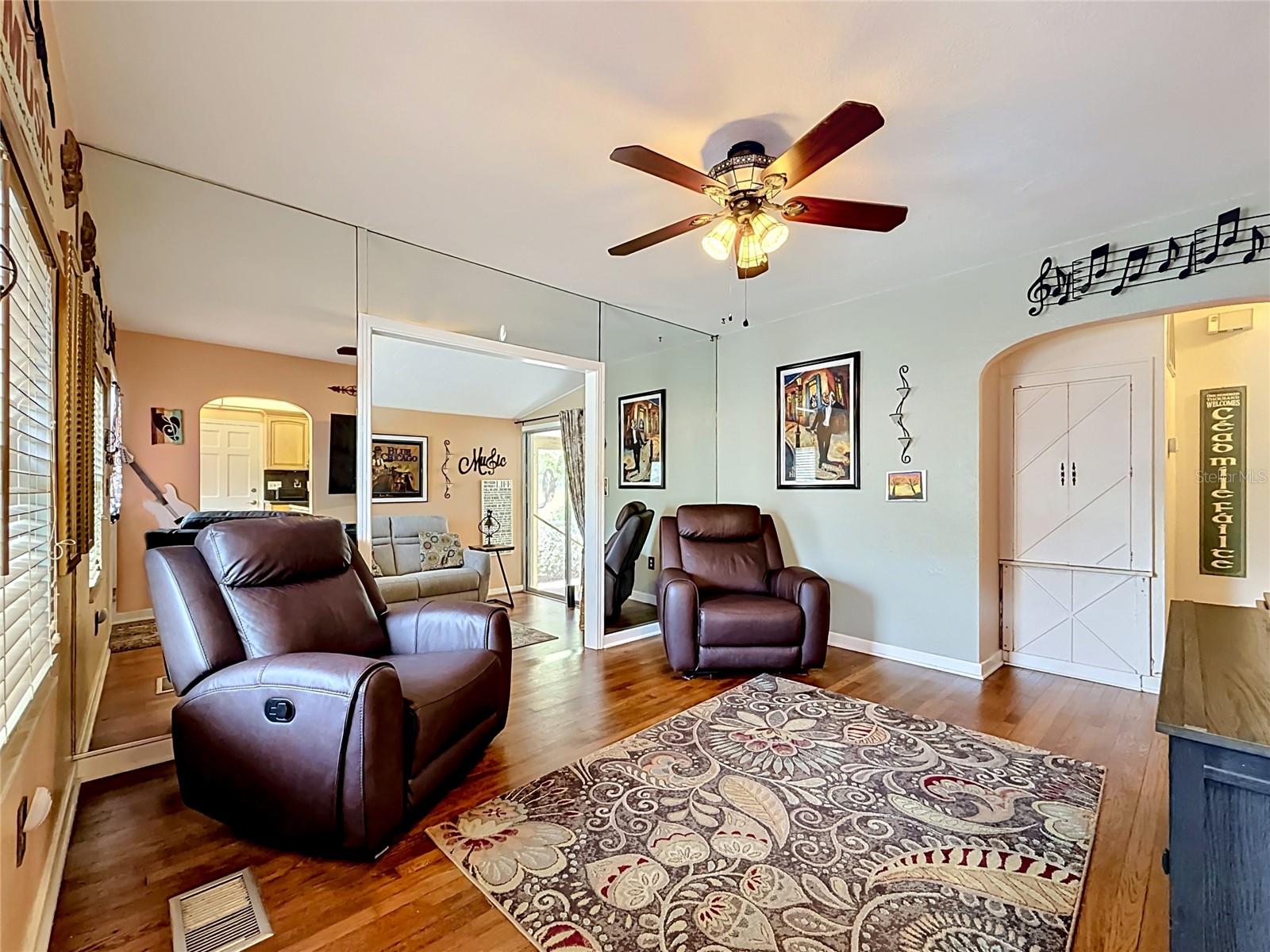 BAY TERRACE & BAY TERRACE ADD - Residential