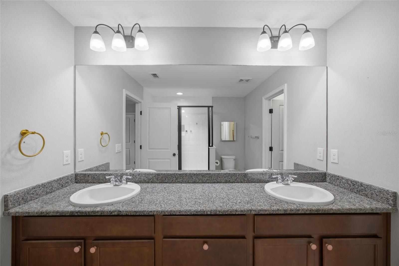 BAYSIDE TERRACE - PT REP - Residential
