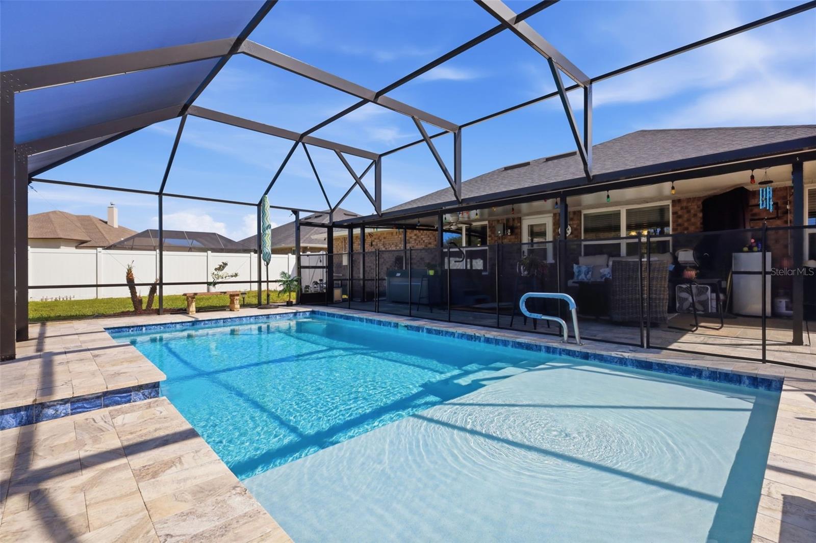 EAGLE LAKES PH 1 SEC 1 - Residential