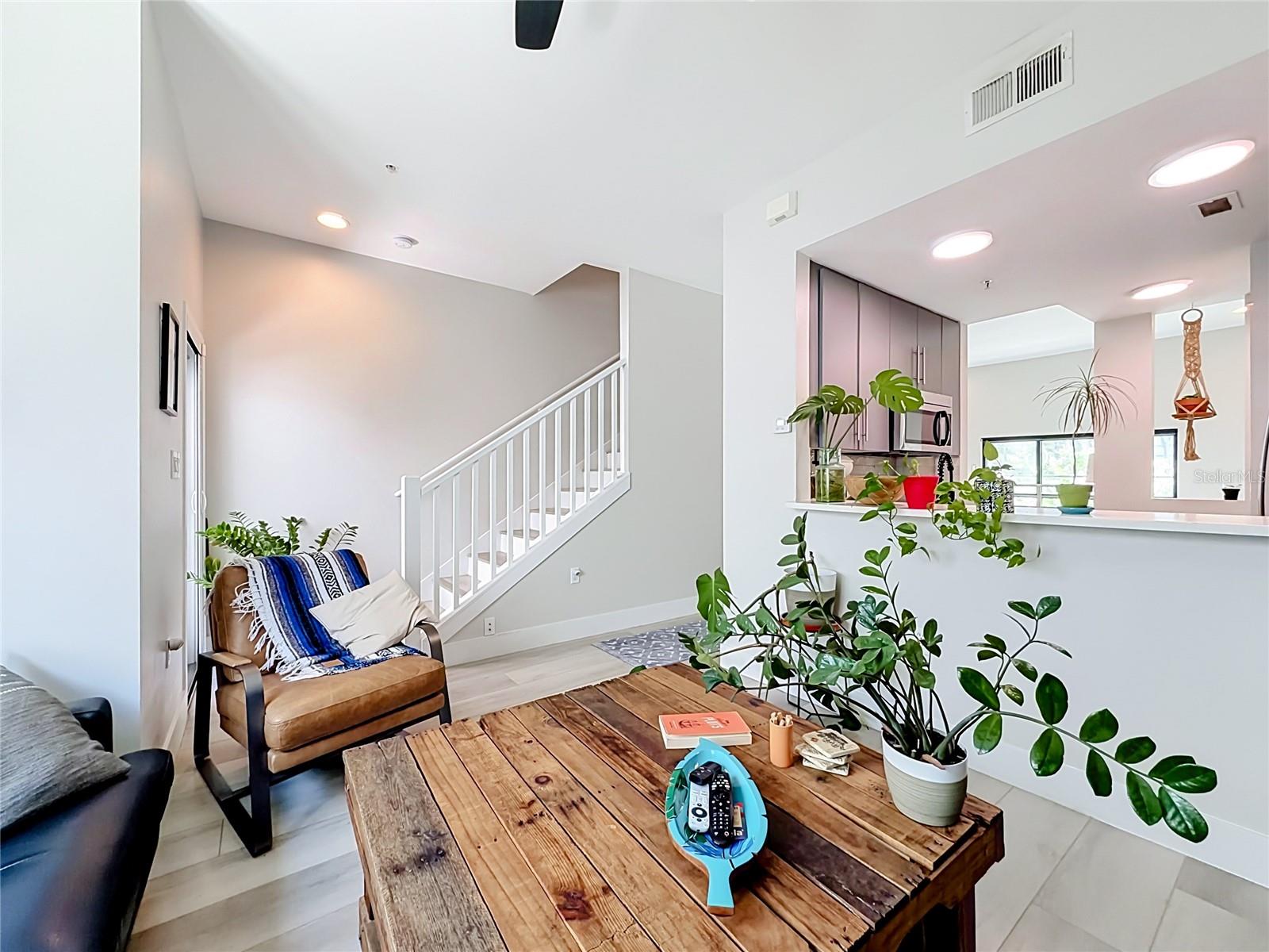 OSCEOLA BROWNSTONES CONDO - Residential