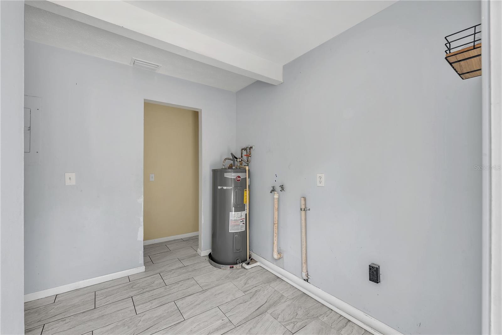 HICKORY HAMMOCK UNIT 1 - Residential