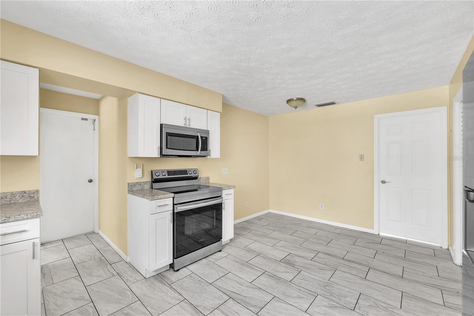HICKORY HAMMOCK UNIT 1 - Residential