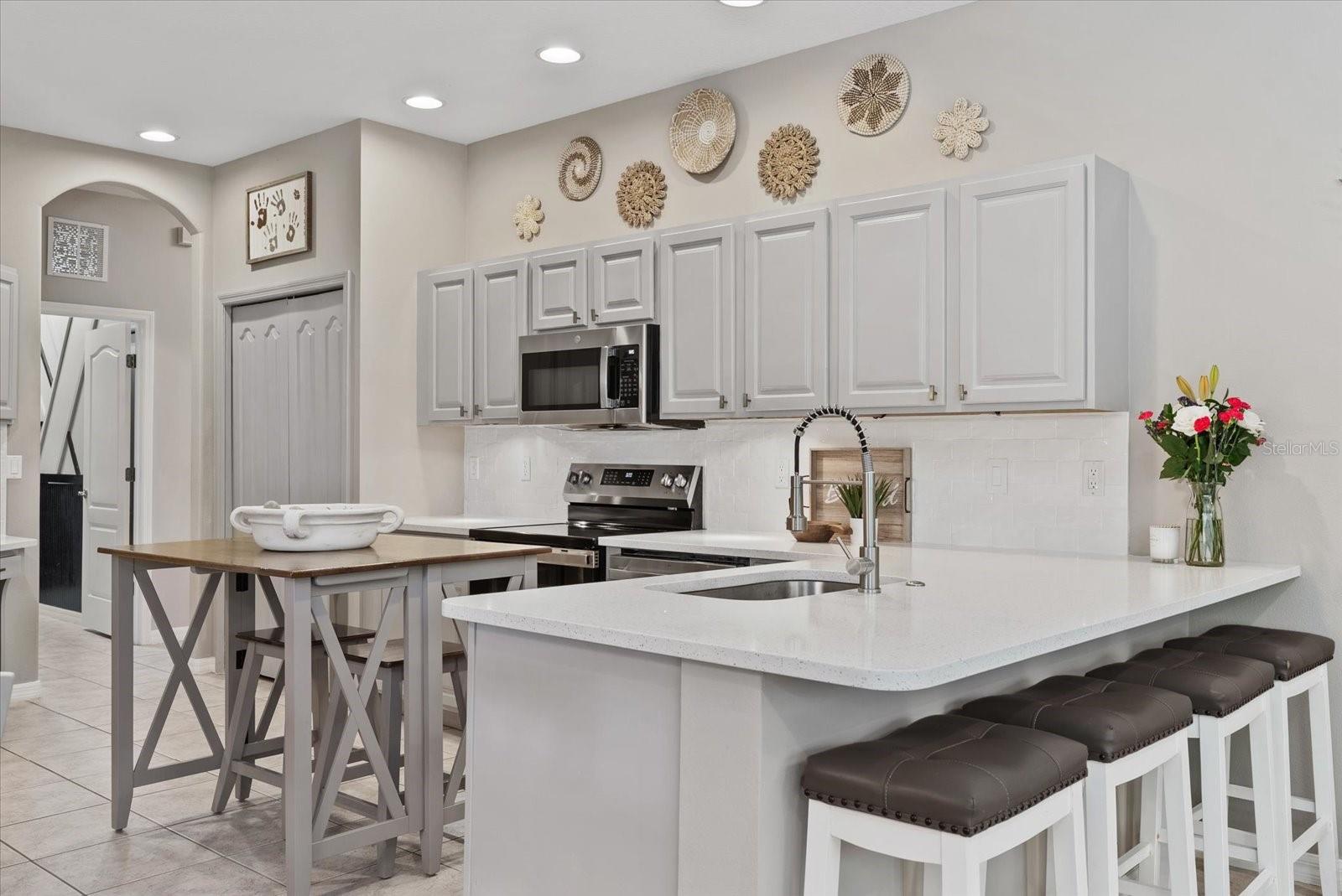 STONEYBROOK AT HERITAGE HARBOUR D-1 - Residential