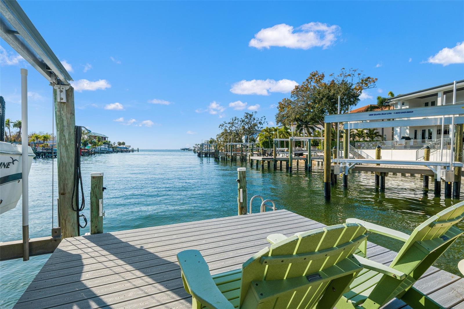 SUNSET PARK ISLES UNIT 4 - Residential