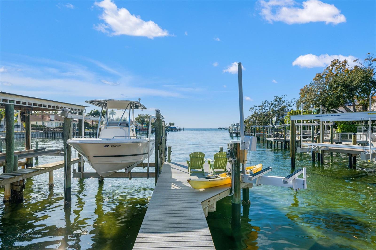 SUNSET PARK ISLES UNIT 4 - Residential