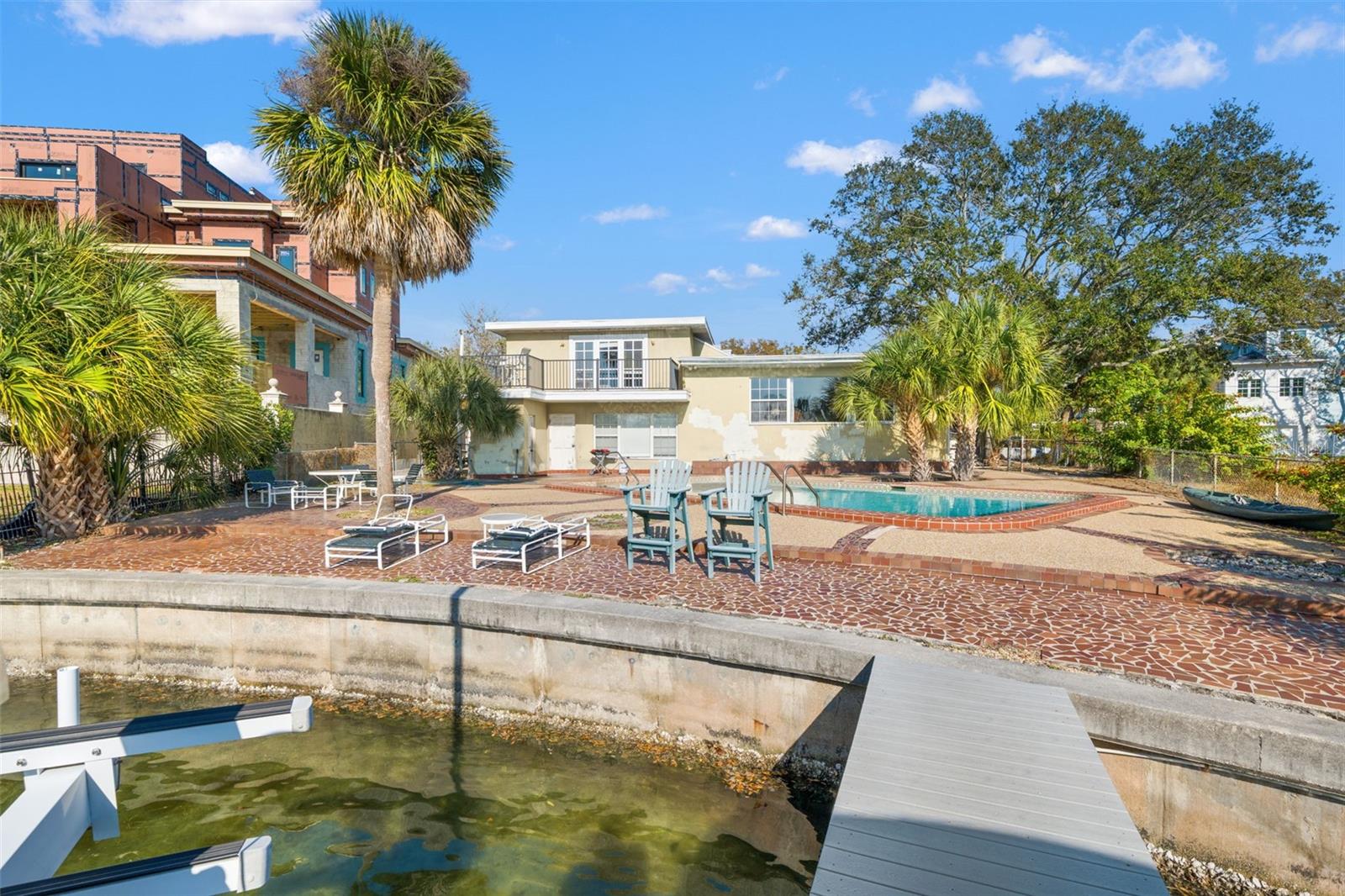 SUNSET PARK ISLES UNIT 4 - Residential