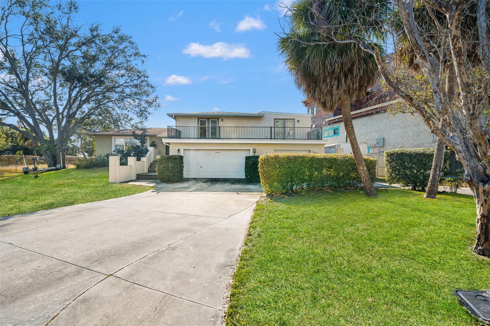 SUNSET PARK ISLES UNIT 4 - Residential