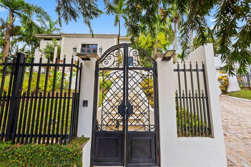 URB. SANTA MARIA - Residential