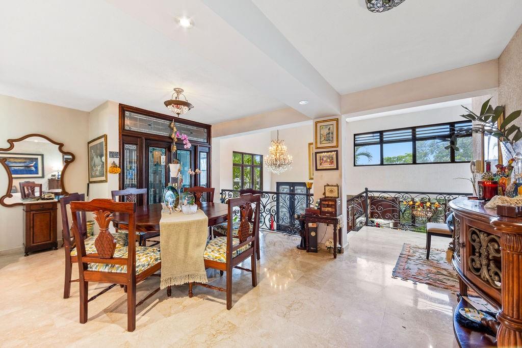 URB. SANTA MARIA - Residential
