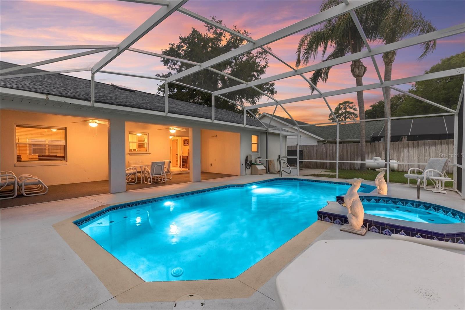 FAIRWAY ESTATES - Residential
