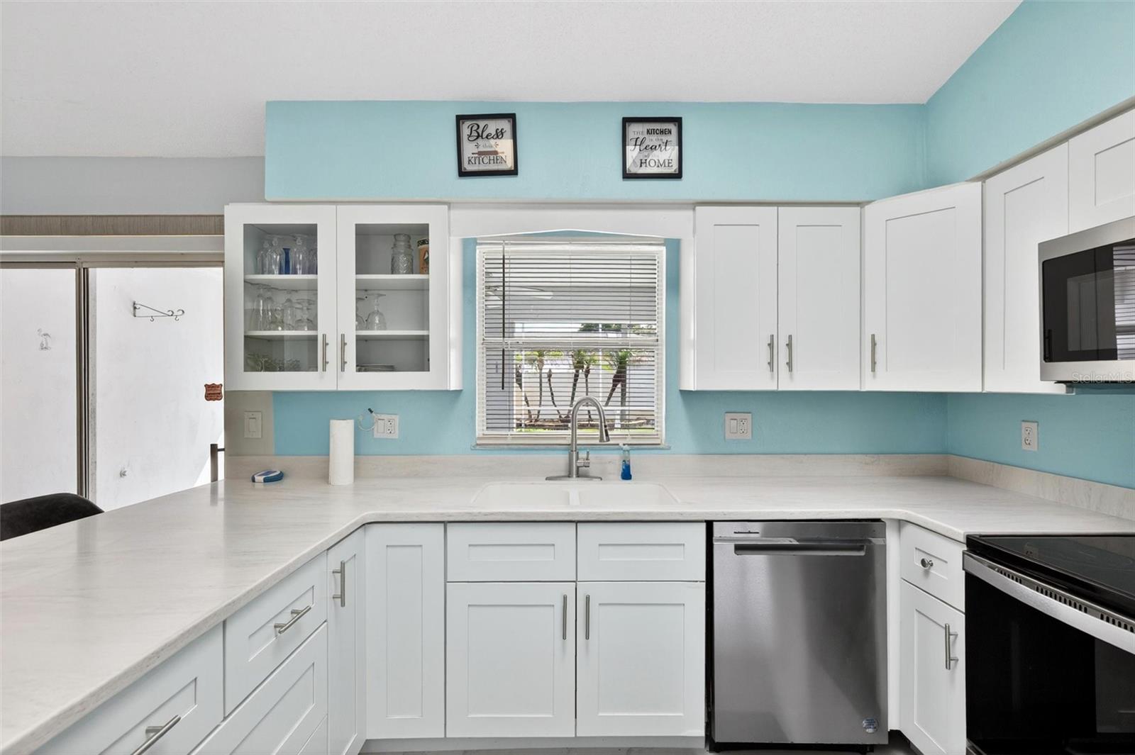 FAIRWAY ESTATES - Residential