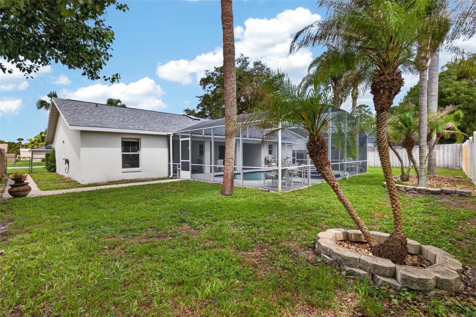 FAIRWAY ESTATES - Residential