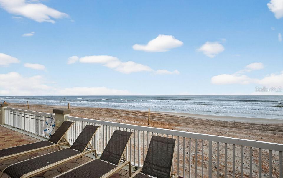 DAYTONA BEACH RESORT & CONFER - Residential