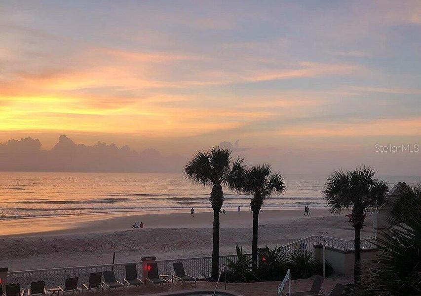 DAYTONA BEACH RESORT & CONFER - Residential