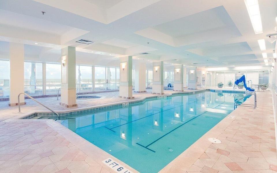DAYTONA BEACH RESORT & CONFER - Residential