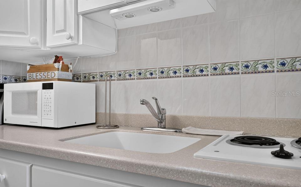 DAYTONA BEACH RESORT & CONFER - Residential