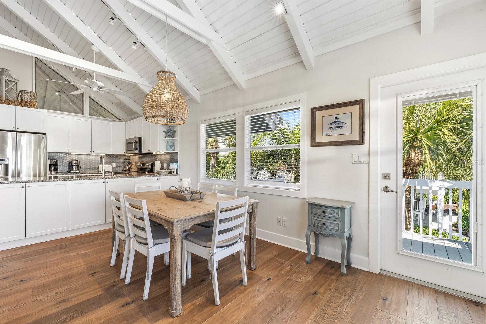 VILLAGE BOCA GRANDE CLUB - Residential