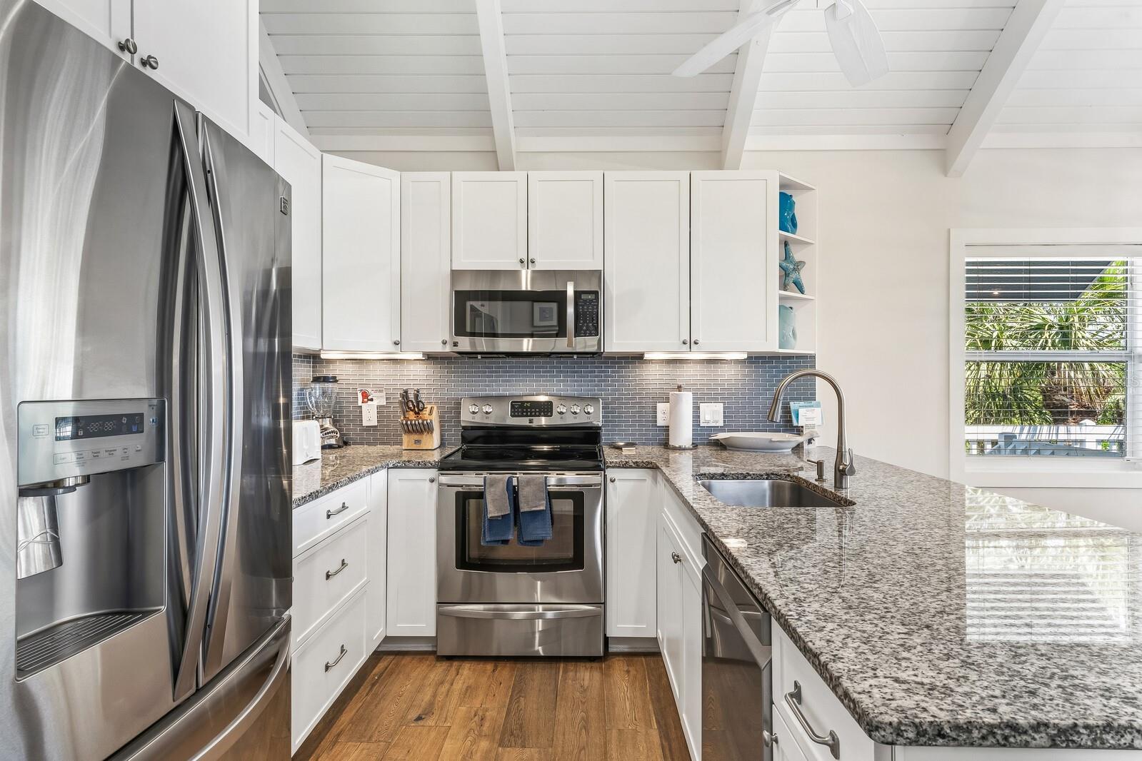 VILLAGE BOCA GRANDE CLUB - Residential