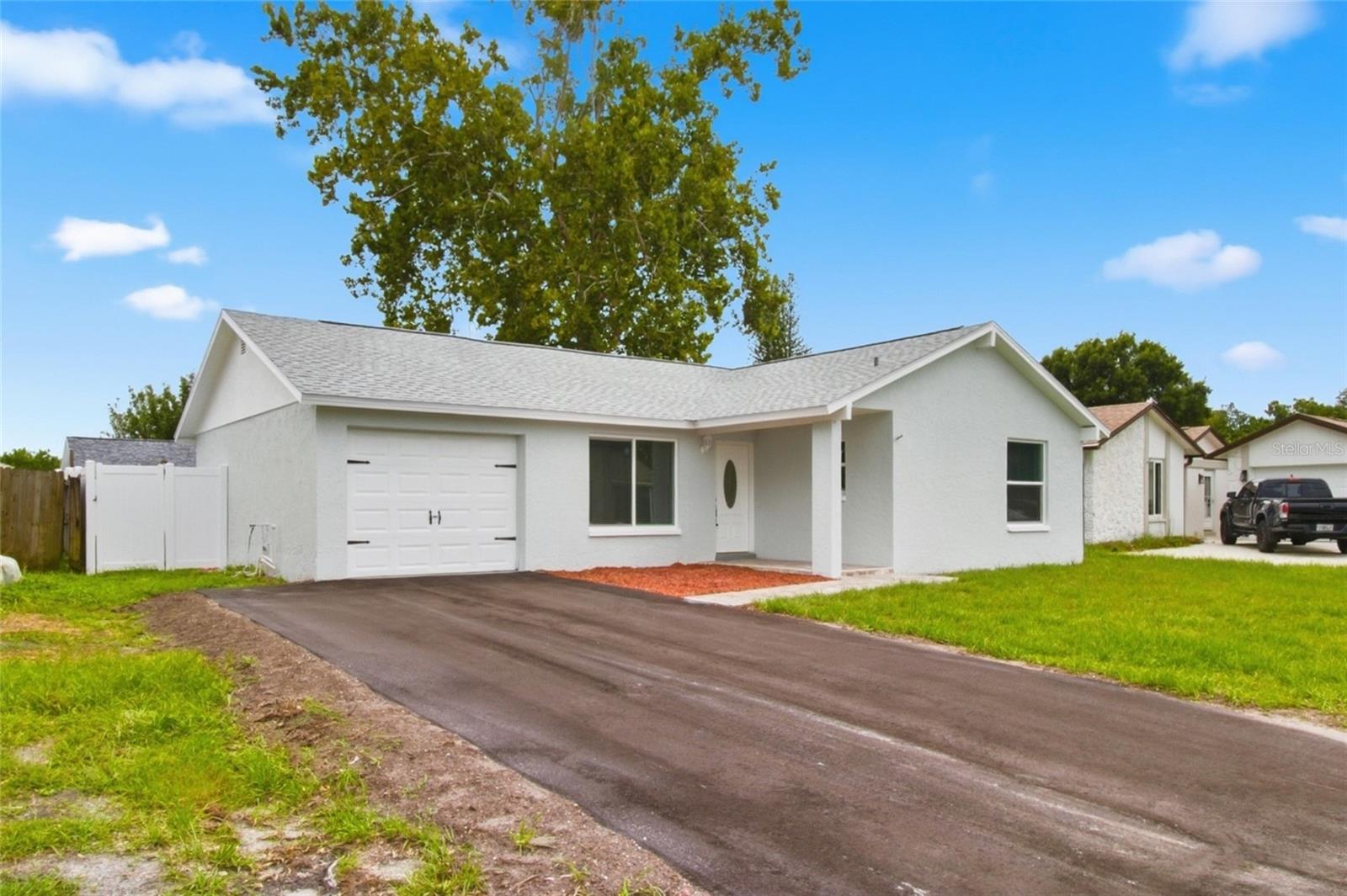 SEVEN SPGS HOMES - Residential