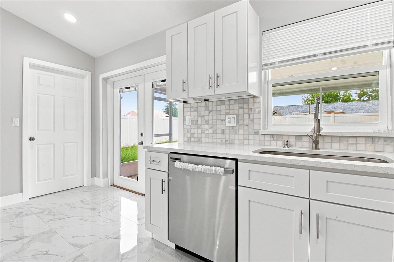 SEVEN SPGS HOMES - Residential