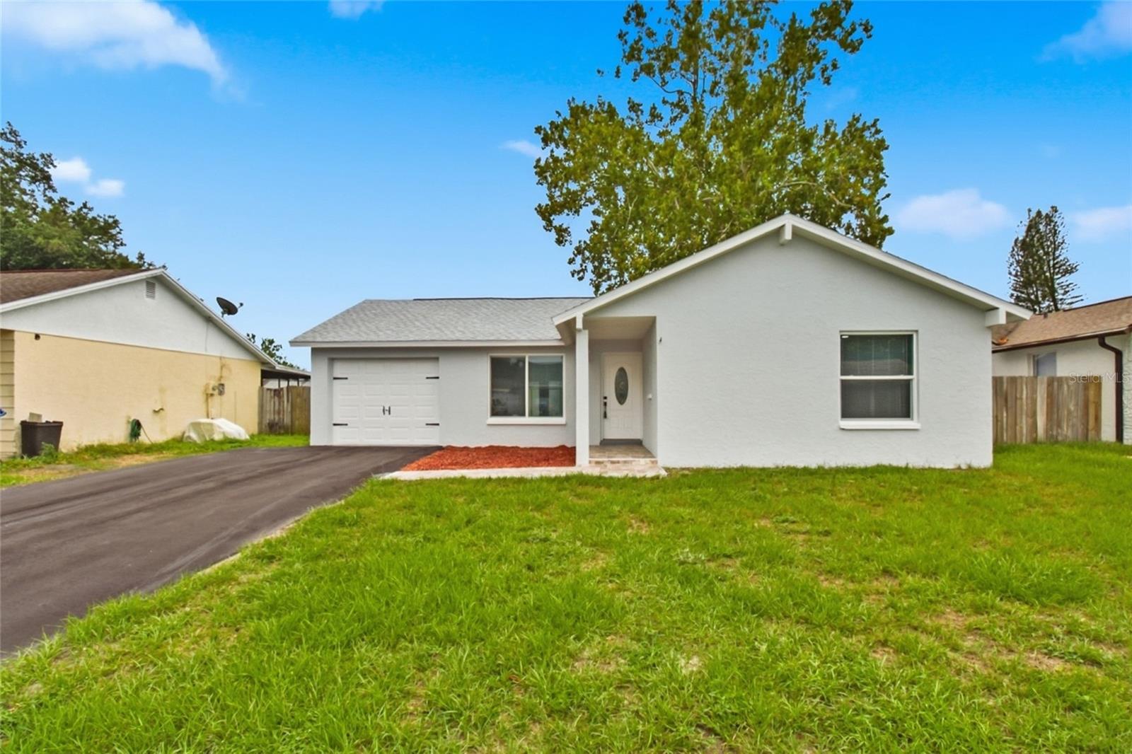 SEVEN SPGS HOMES - Residential