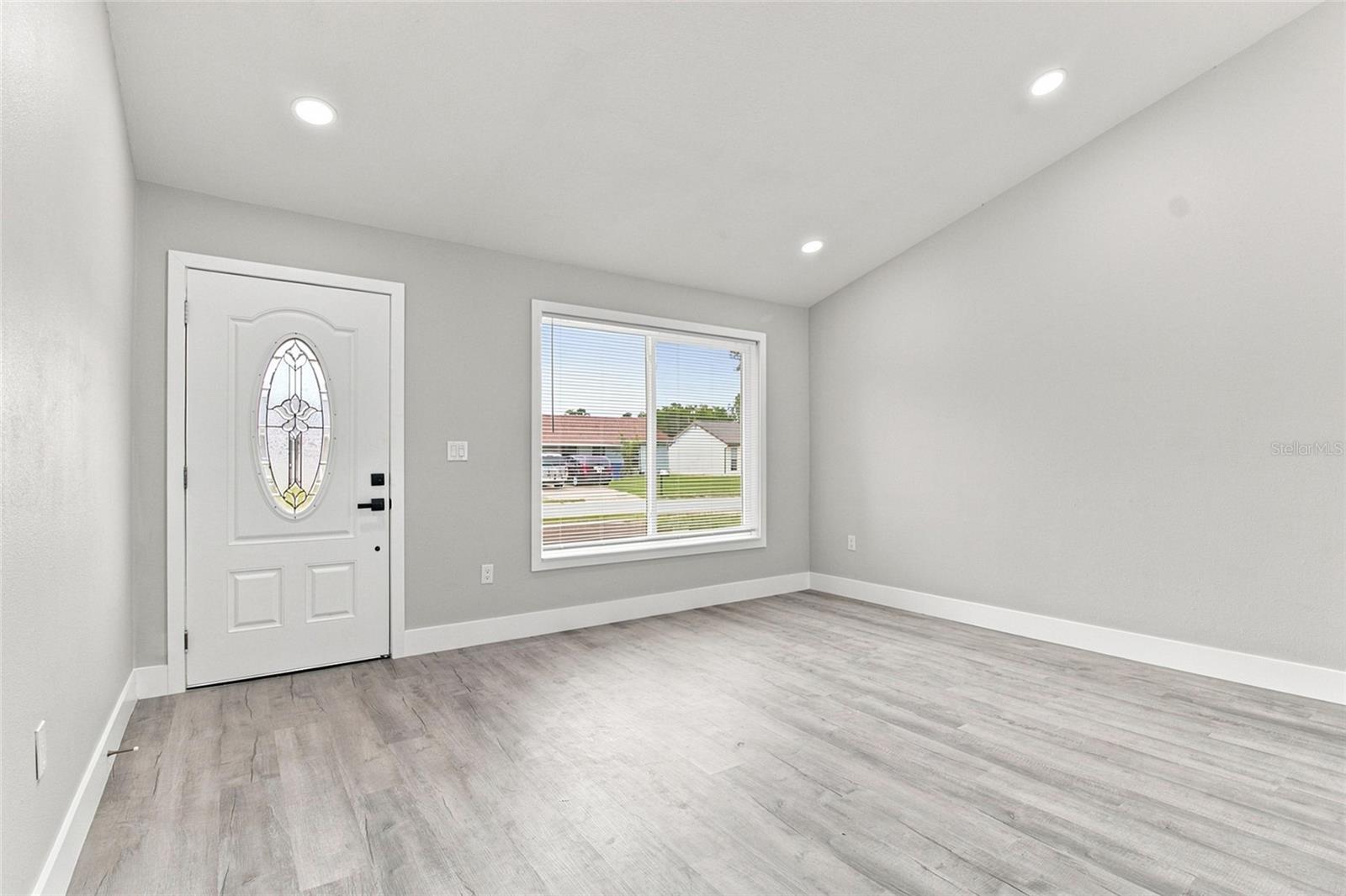 SEVEN SPGS HOMES - Residential