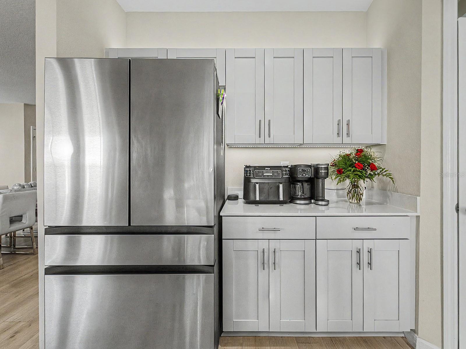 PASADENA POINT PH 2 - Residential Lease