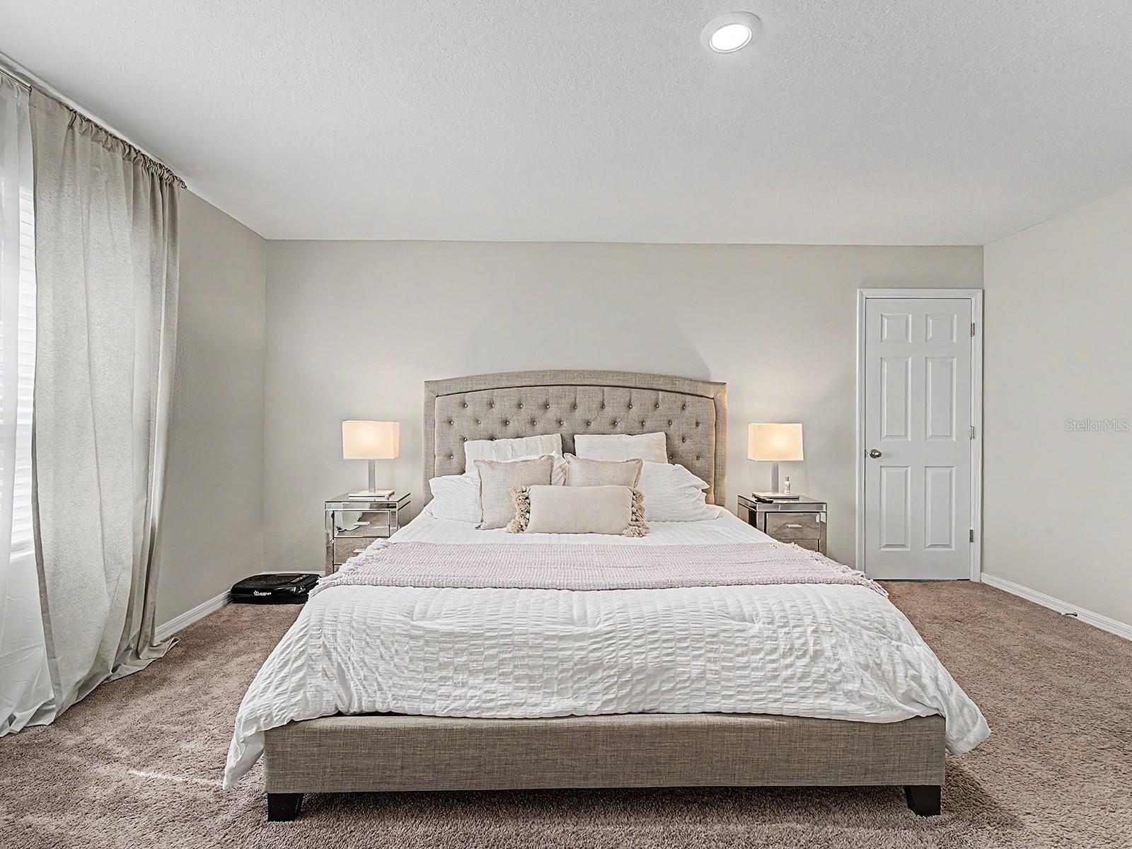 PASADENA POINT PH 2 - Residential Lease