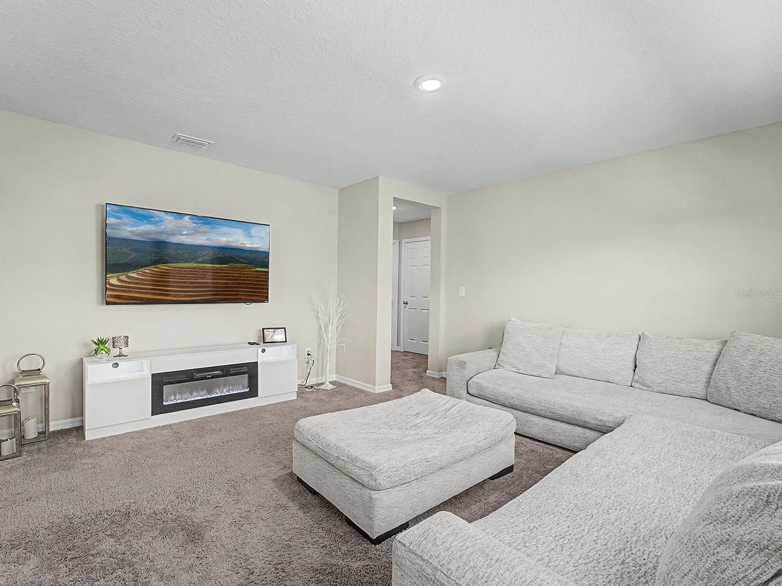 PASADENA POINT PH 2 - Residential Lease
