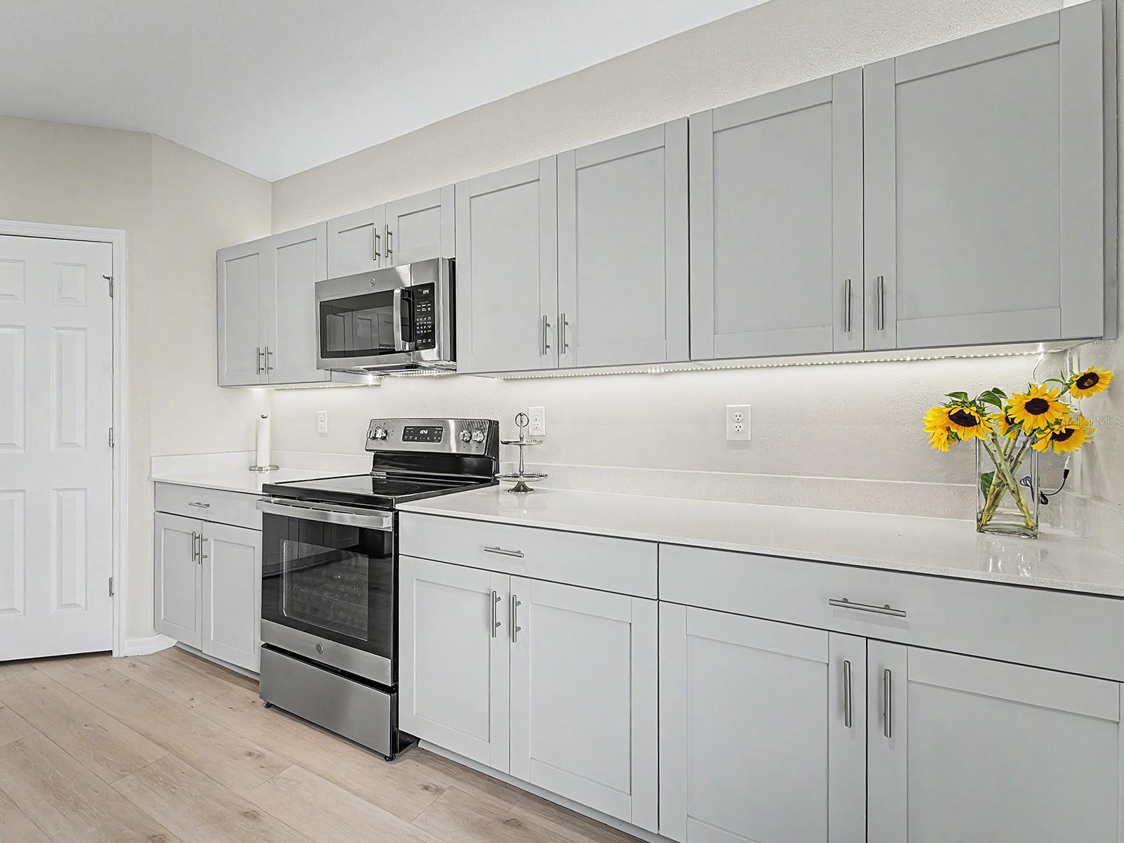 PASADENA POINT PH 2 - Residential Lease
