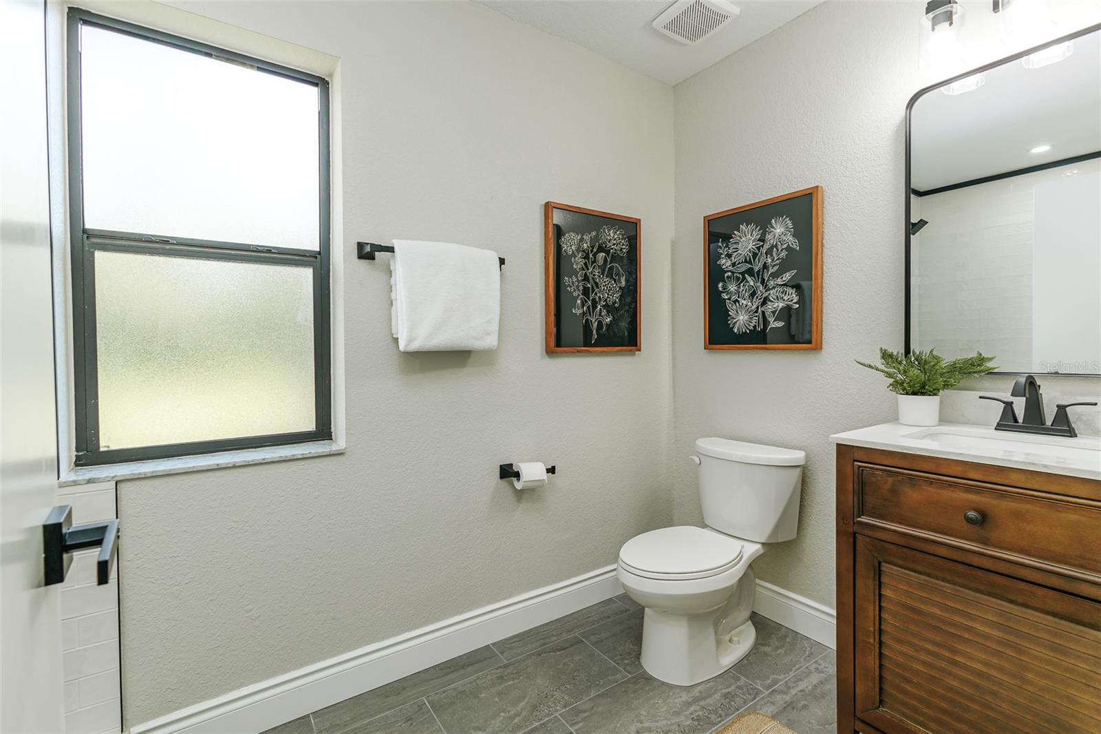 ROYAL OAKS ESTATE - Residential