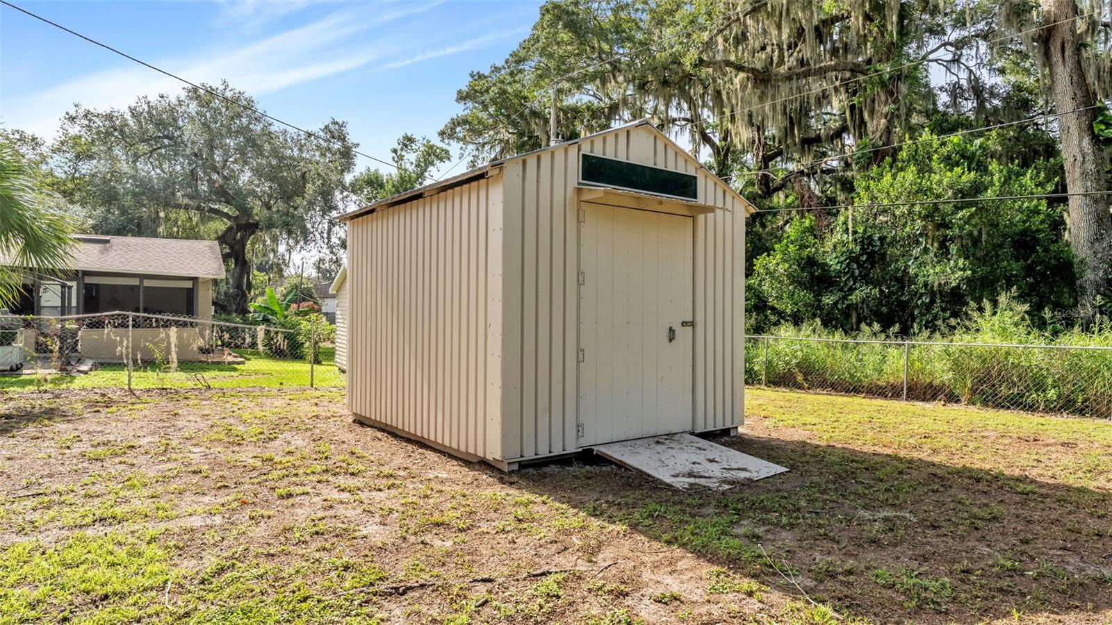 ROYAL OAKS ESTATE - Residential