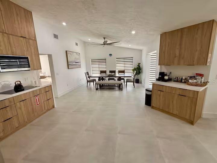 EVERGREEN WEST - Residential