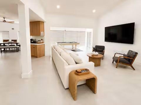 EVERGREEN WEST - Residential