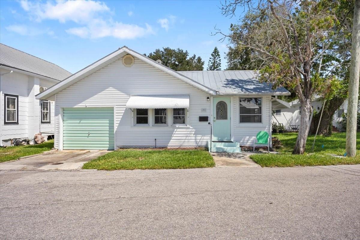 Cozy Cottage Living in Braden Castle Park. Welcome to your slice of Florida sunshine! This inviting 1-bedroom, 1-bath cottage has been refreshed with today’s comforts, including a newer kitchen, fresh interior paint, brand-new carpet, and ceiling fans in every room to keep the breezes flowing. The durable metal roof mean less worry and more time to enjoy life. An indoor laundry area and garage make daily living extra convenient. 
Braden Castle Park is a charming 55+ community with a fascinating history and a warm, neighborly atmosphere. For just $400 a year, residents enjoy shuffleboard, fishing, a clubhouse for social gatherings, and even boat slips available for a small additional fee. Whether you plan to make this your year-round home or a seasonal retreat, you’ll love the sense of community here. $400 annual HOA includes lawn care.
Come see why so many fall in love with Braden Castle Park—this cheerful cottage is ready to welcome you home!