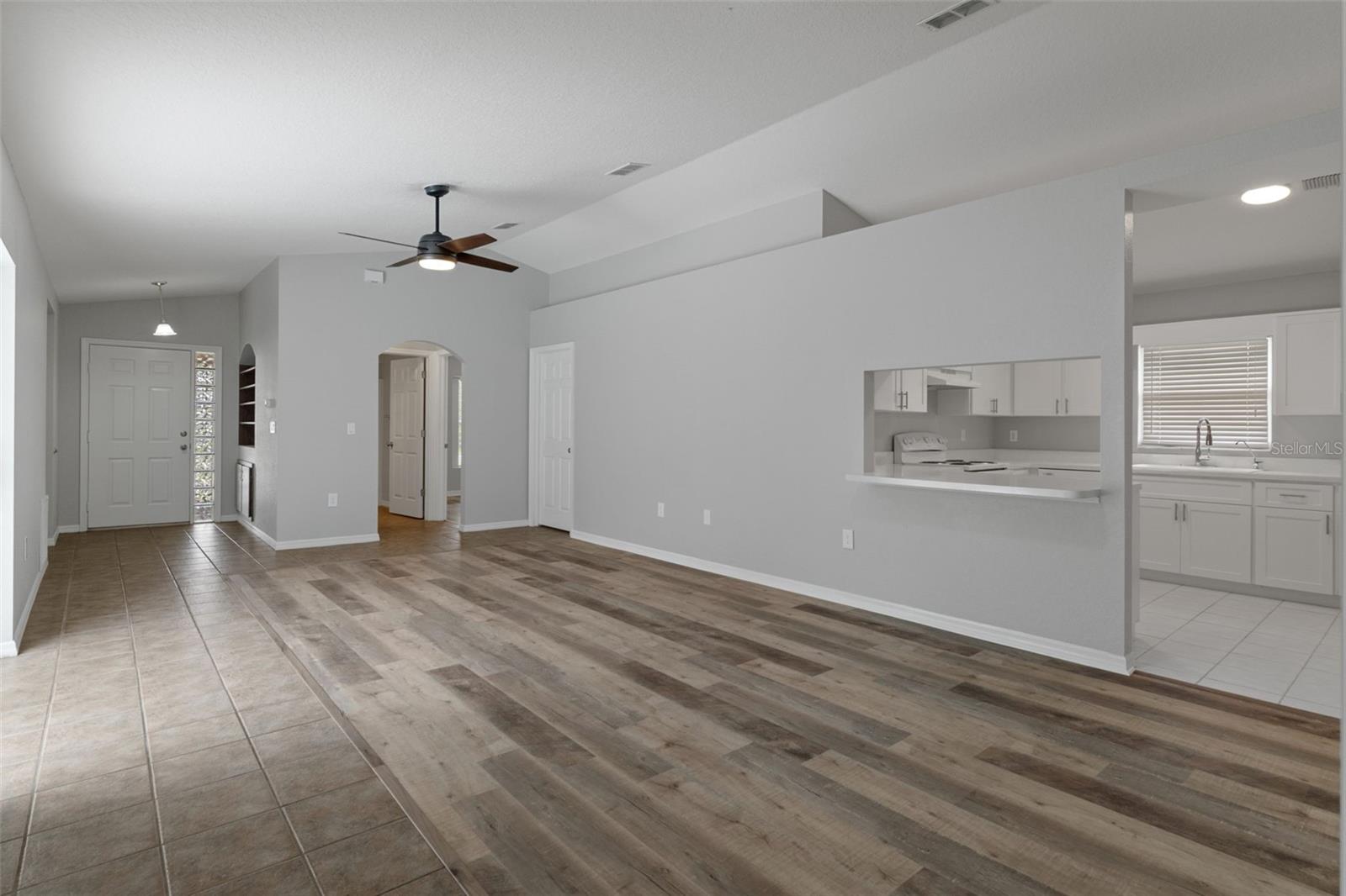 SPRING HILL - Residential