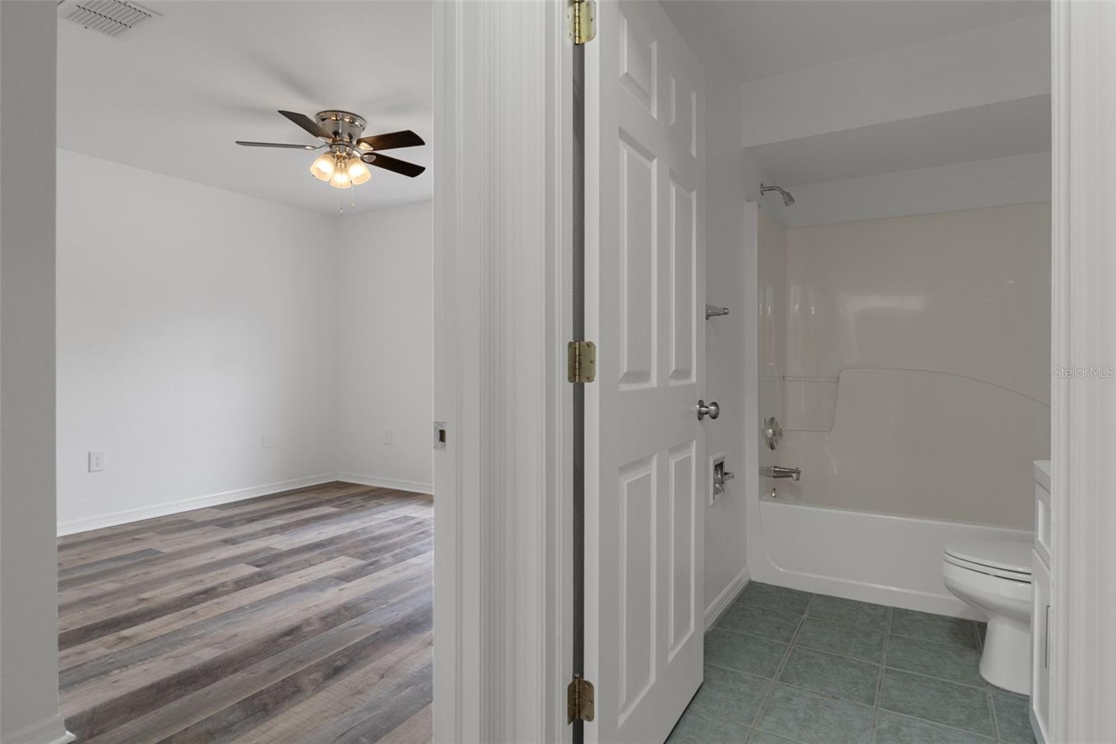 SPRING HILL - Residential