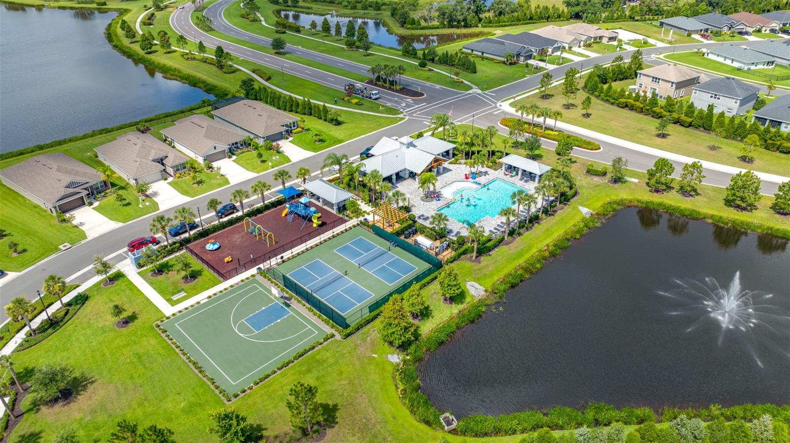 AVIARY AT RUTLAND RANCH PH 1A & 1B - Residential