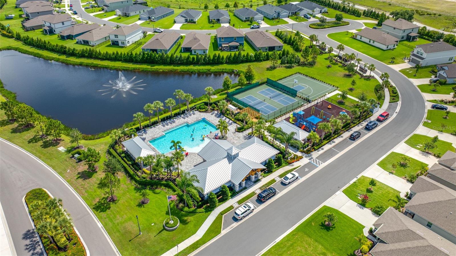 AVIARY AT RUTLAND RANCH PH 1A & 1B - Residential