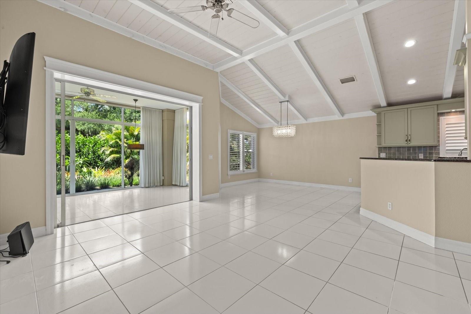 VILLAS AT DEER CREEK - Residential